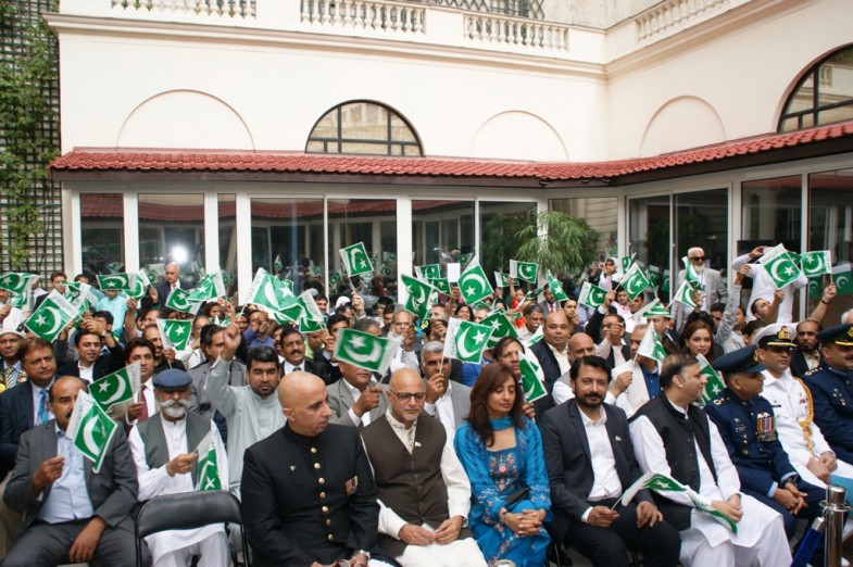 Independence Day Celebrated in Paris
