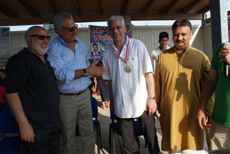 Zaheer Abbas Presented Shield Cricket Festival Administration
