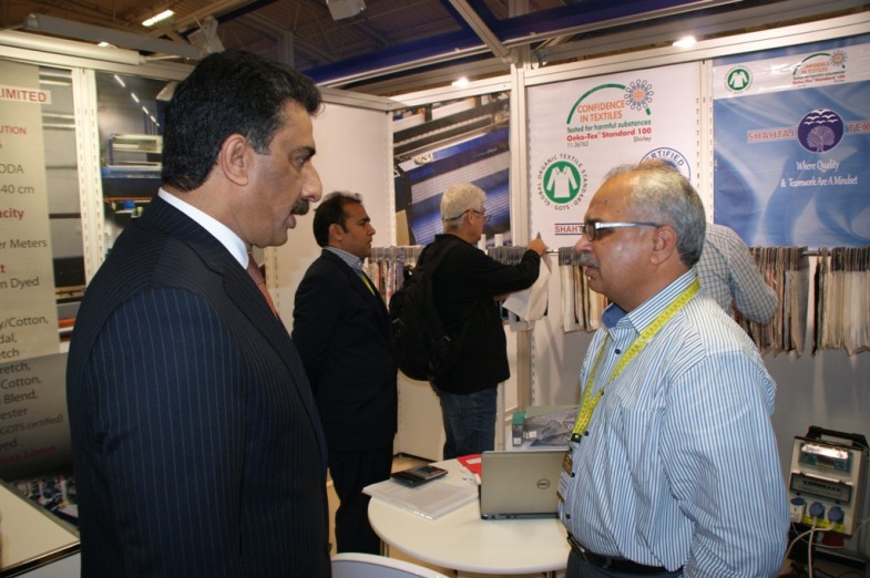 Paris Pakistan Fashion Show