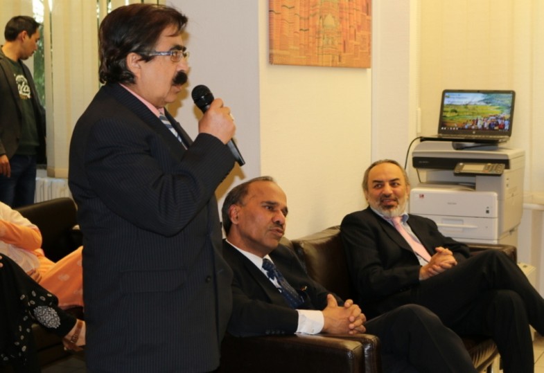 Jimmy Engineer Berlin Pakistani Community Met