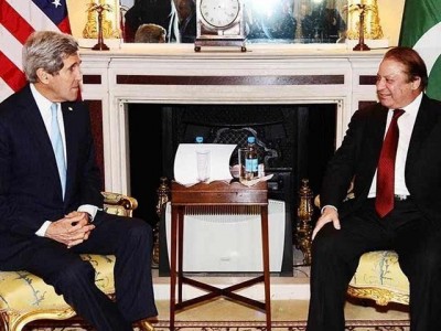 John Kerry and  Nawaz Sharif