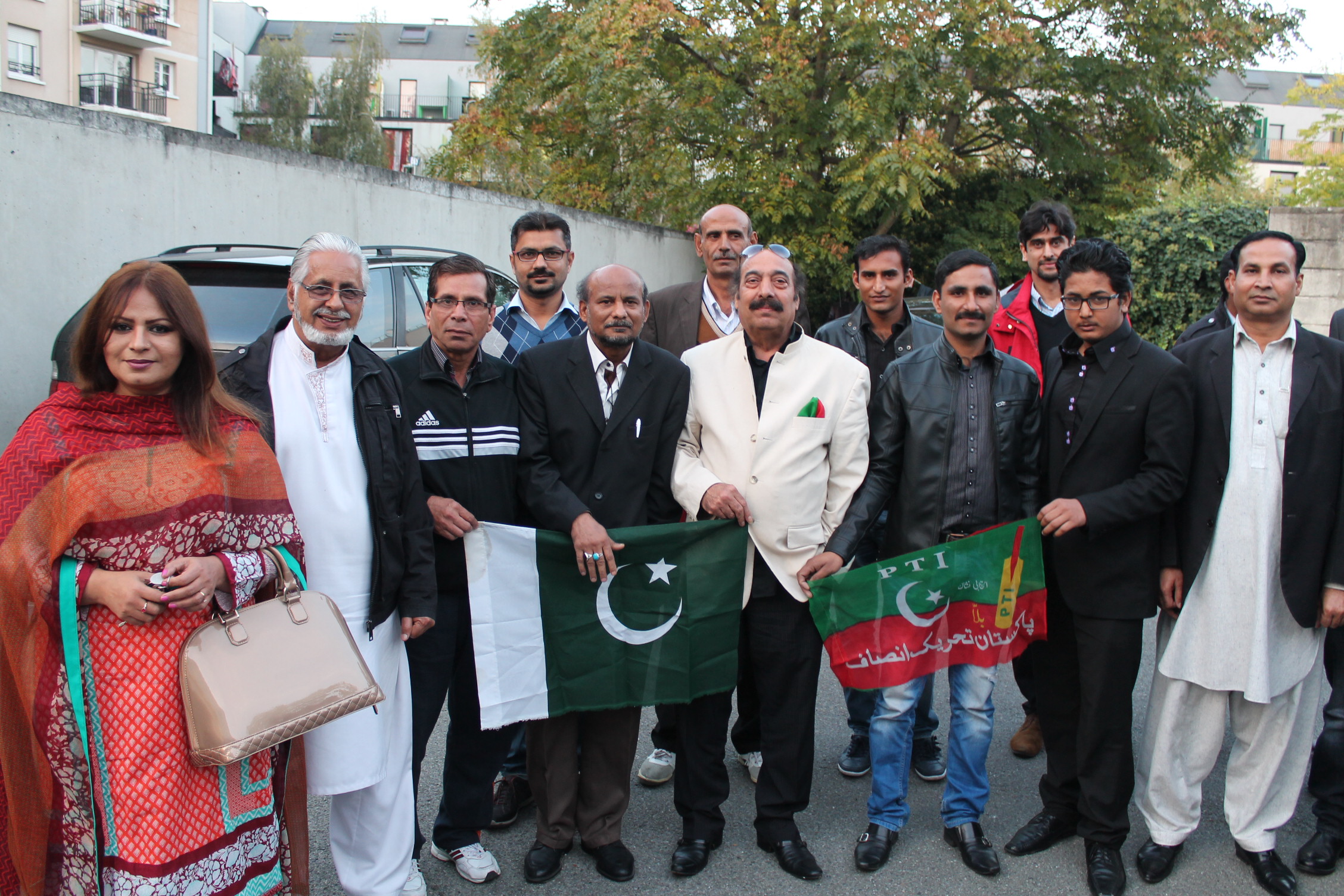 پاکستان تحریک انصاف فرانس نے مقامی ریسٹوریٹ میں ایک تقریب منعقد کی