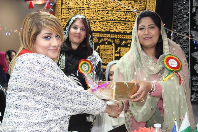 حق باھو ٹرسٹ ویمن وینگ فرانس کے زیر اہتمام محرم الحرم کا پروگرام (6)