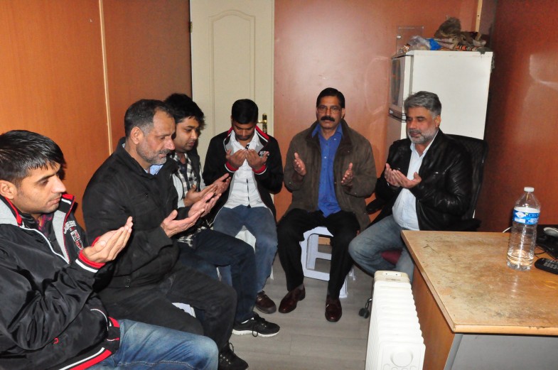 مرحوم مخدوم امین فہیم کے لیے فاتحہ خوانی کی تقریب (7)