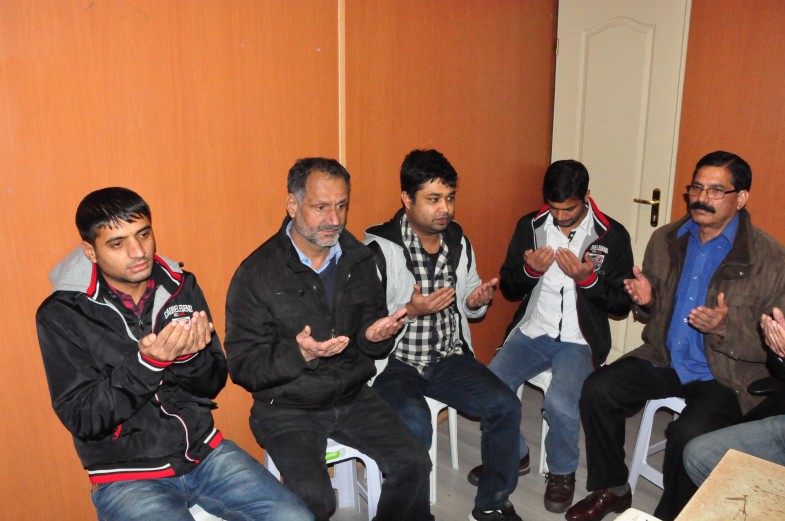 مرحوم مخدوم امین فہیم کے لیے فاتحہ خوانی کی تقریب (4)