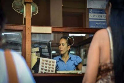  US and Cuba resume postal service