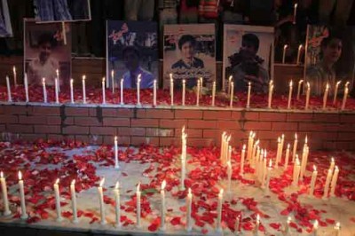 Peshawar across the country to pay tribute