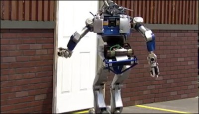  company robot climbing wall