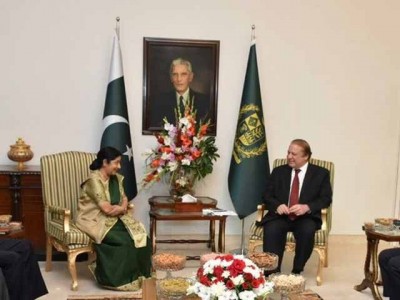 Nawaz Sharif and Sushma Swaraj Meeting