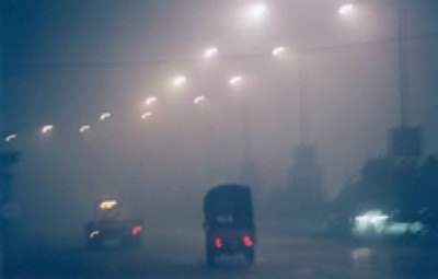 heavy-fog-disrupts-rail-road-air-traffic-in-punjab-8690. [downloaded with 1stBrowser]