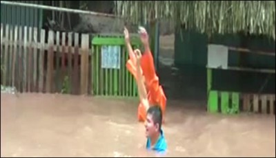 heavy rains in Peru, 2 killed
