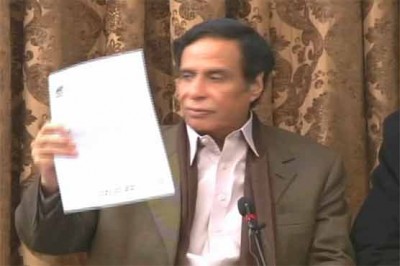 Orange is walking on train tracks corruption, Elahi