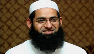 Beard faces the bacteria