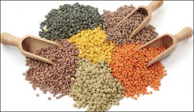 PESHAWAR: Meat and poultry prices