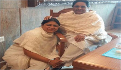 India: Foot-catching images