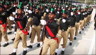 Karachi Police passing out parade