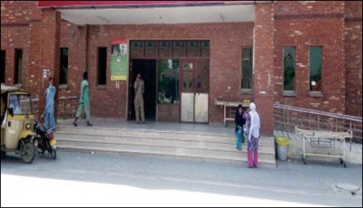 Faisalabad: j young kidney was removed