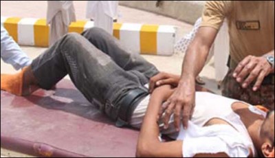 Karachi: 2 afradkymykl drums fel
