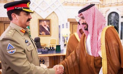 Prince Mohammed bin Salman with Raheel Sharif 