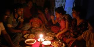 Rhea eat in the city