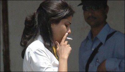 Australia and India smoking