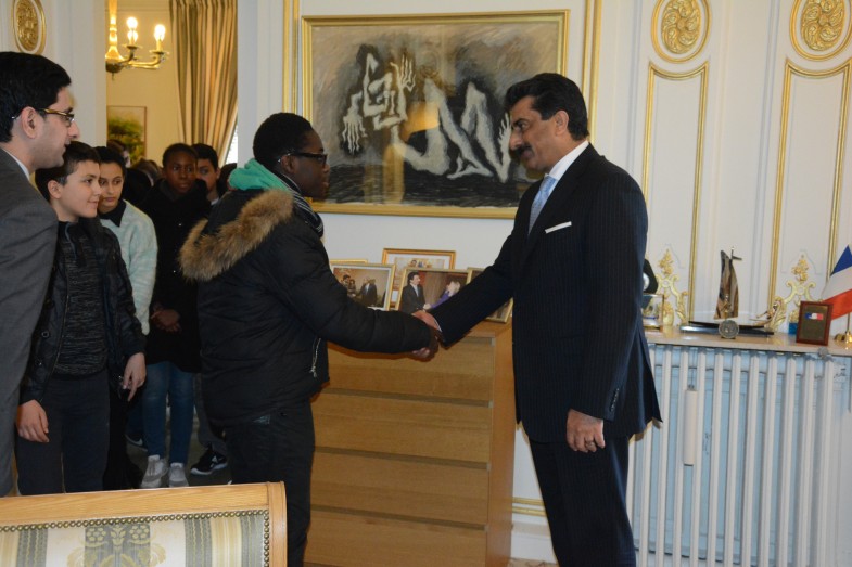 فرانسیسی طلباء و طالبات کا سفارتخانہ پاکستان پیرس کا مطالعاتی دورہ (34)