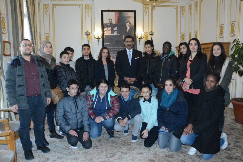 فرانسیسی طلباء و طالبات کا سفارتخانہ پاکستان پیرس کا مطالعاتی دورہ (33)