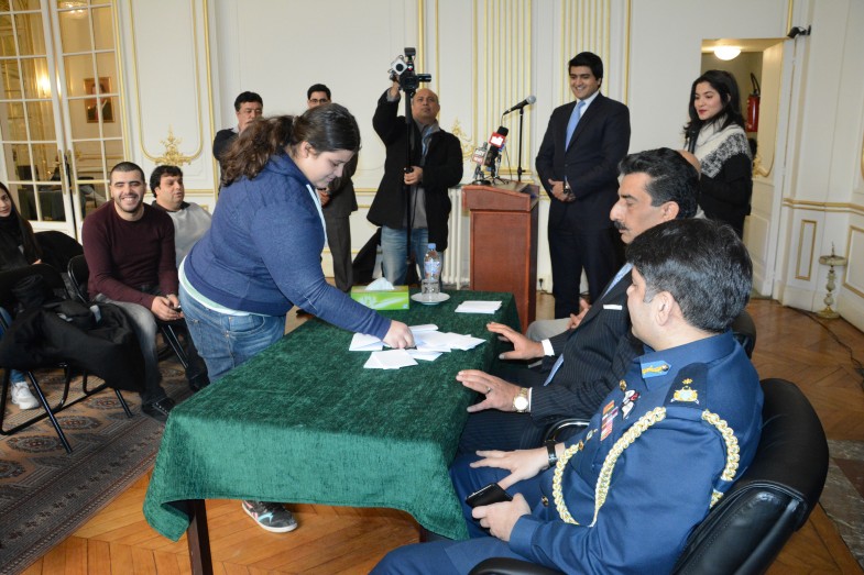 فرانسیسی طلباء و طالبات کا سفارتخانہ پاکستان پیرس کا مطالعاتی دورہ (103)