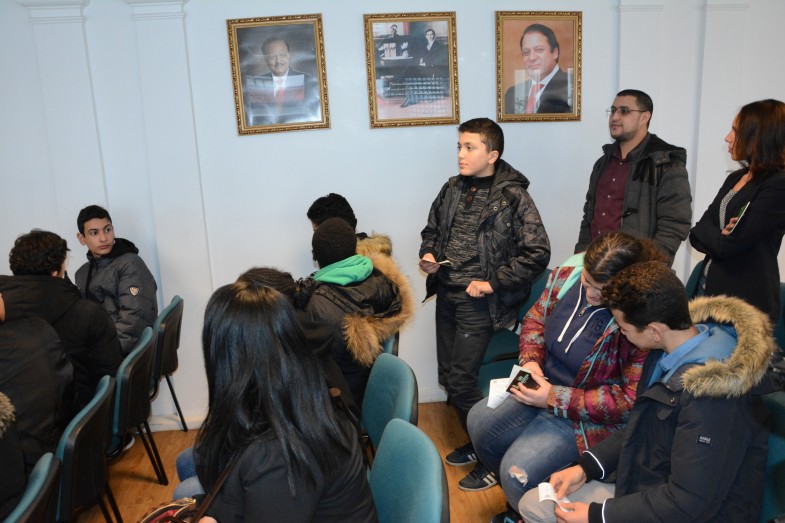 فرانسیسی طلباء و طالبات کا سفارتخانہ پاکستان پیرس کا مطالعاتی دورہ (79)