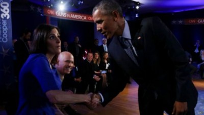 نئے قانون کے تحت ہتھیار خریدنے کے لیے جانچ پڑتال کے نظام کو مضبوط بنانے کی کوشش کی جا رہی ہے