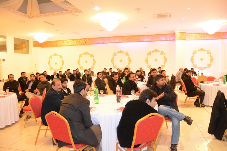 پیر امین الحسنات شاہ اور سفیر پاکستان غالب اقبال کے اعزاز میں اعشائیہ (6)