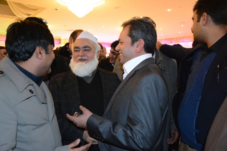 پیر امین الحسنات شاہ اور سفیر پاکستان غالب اقبال کے اعزاز میں اعشائیہ (2)