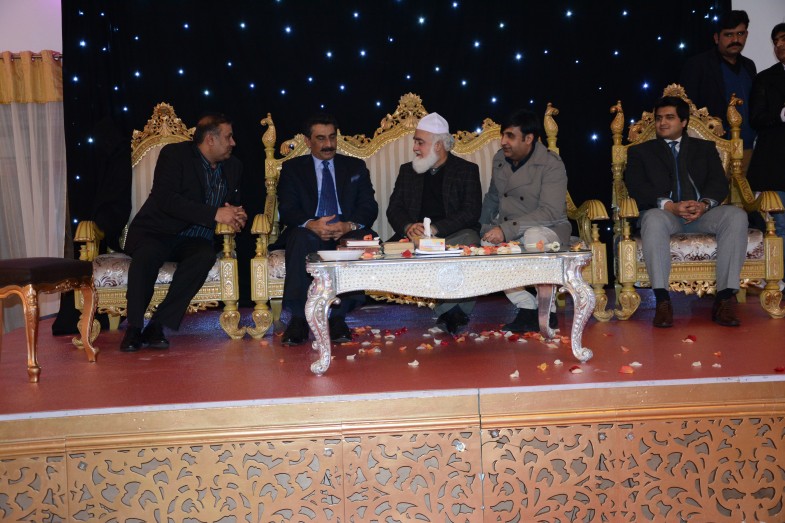 پیر امین الحسنات شاہ اور سفیر پاکستان غالب اقبال کے اعزاز میں اعشائیہ (22)