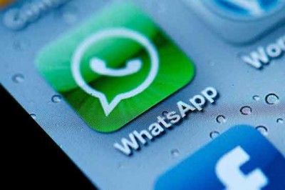 WhatsApp group chat 