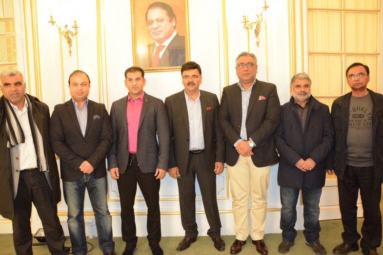 ایمبیسی آف پاکستان پیرس میں کشمیر سے یوم یکجہتی کی تقریب (8)