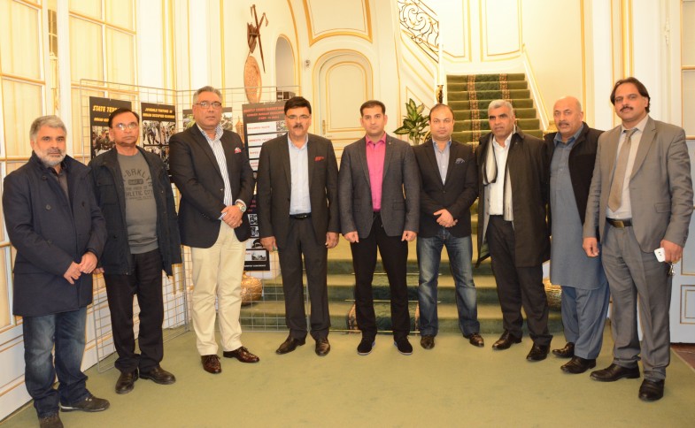 ایمبیسی آف پاکستان پیرس میں کشمیر سے یوم یکجہتی کی تقریب (7)