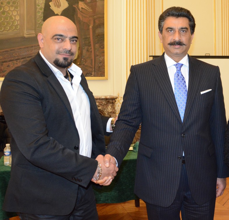 ایمبیسی آف پاکستان پیرس میں کشمیر سے یوم یکجہتی کی تقریب (2)