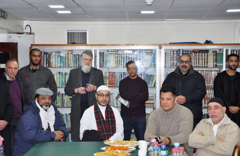 یورپ اور برطانیہ کی بڑی مرکزی جا مع مسجد کی بنیا د رکھنے والی 7 عظیم شخصیات کو زبردست خراج تحسین