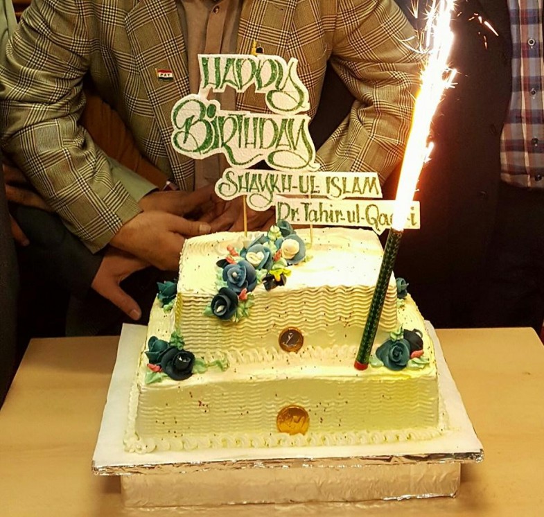 Tahir-ul-Qadri-Birthday-Party-12