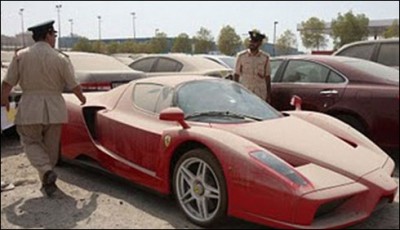 Ferrari Dubai police 