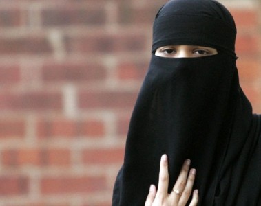 Burqa-Woman