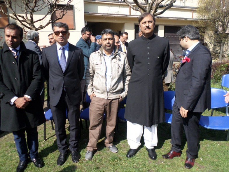 Mohammad Faisal, Sheikh Baber with Friends