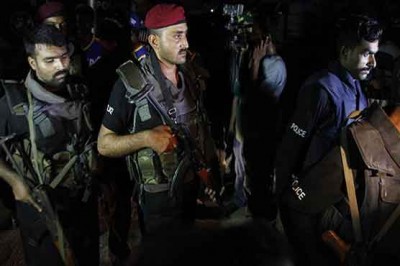 Karachi: 4 terrorists