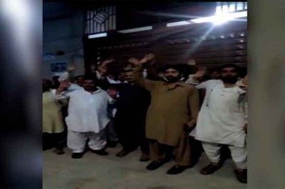 Multan: 2 Young injured