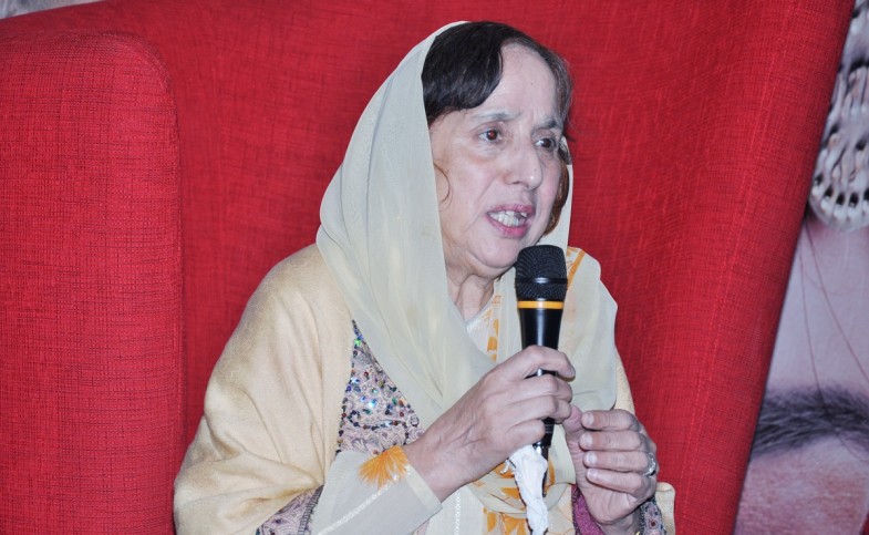 Mrs Talat salim