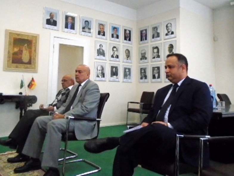 Pak & Kash Community Meeting & Demands Ambassador J. Saleem, Pak Emb Berlin (5)