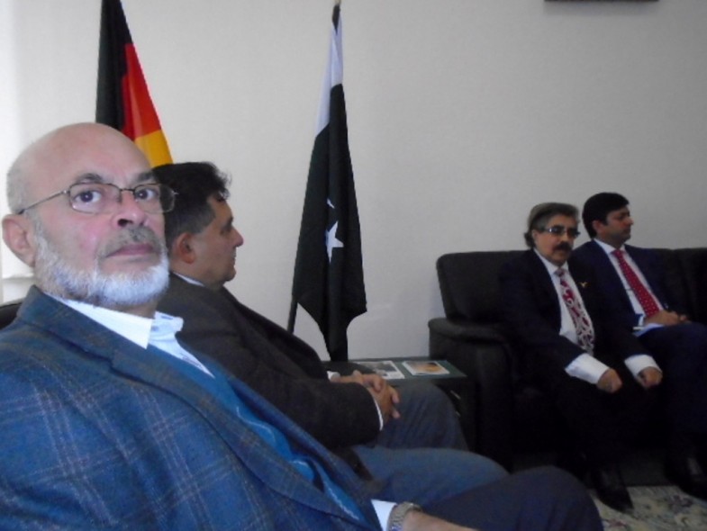 Pak & Kash Community Meeting & Demands Ambassador J. Saleem, Pak Emb Berlin (3)