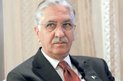 Senate Nayyar Hussain