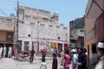 Multan clash between