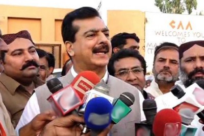 budget tnkuahun: Gilani